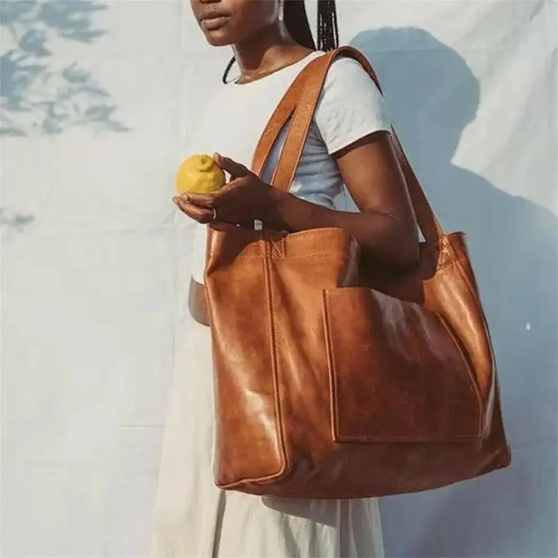 Grand sac à main en cuir souple rétro