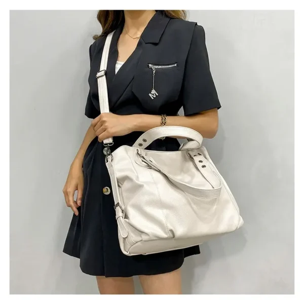 Grand sac à main souple chic