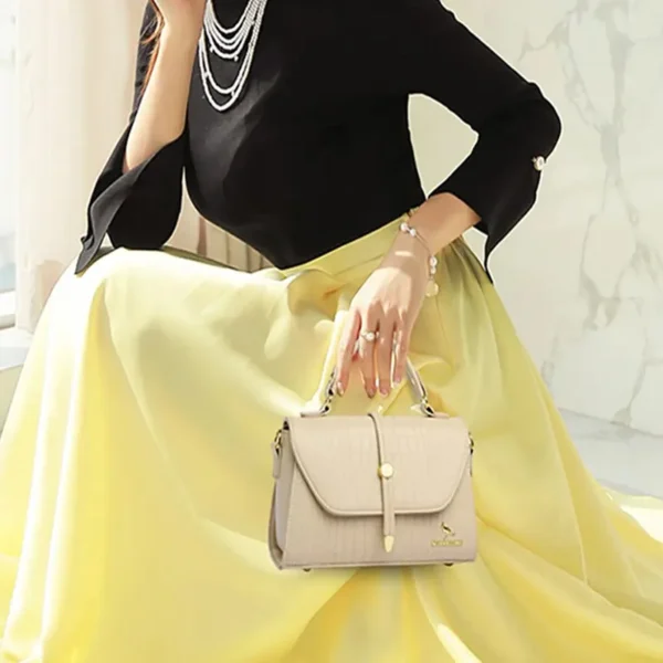 Sac à main bleu rétro tendance