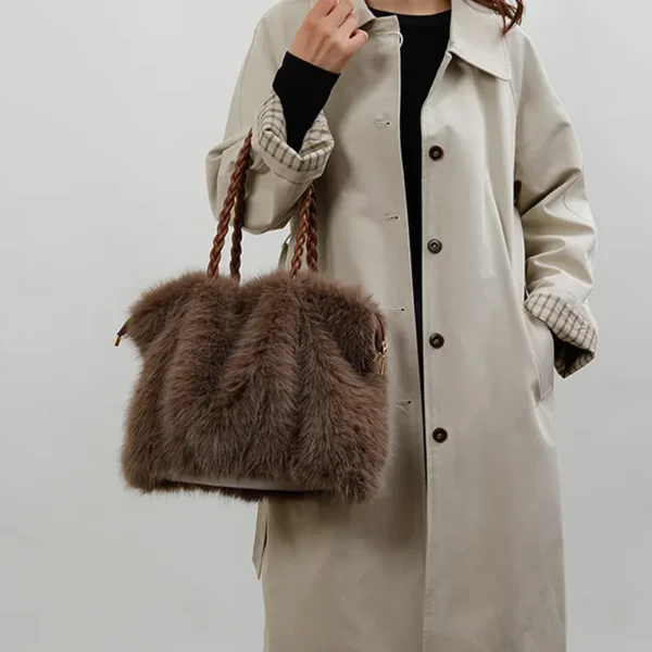 Sac à main femme en fausse fourrure marron tendance