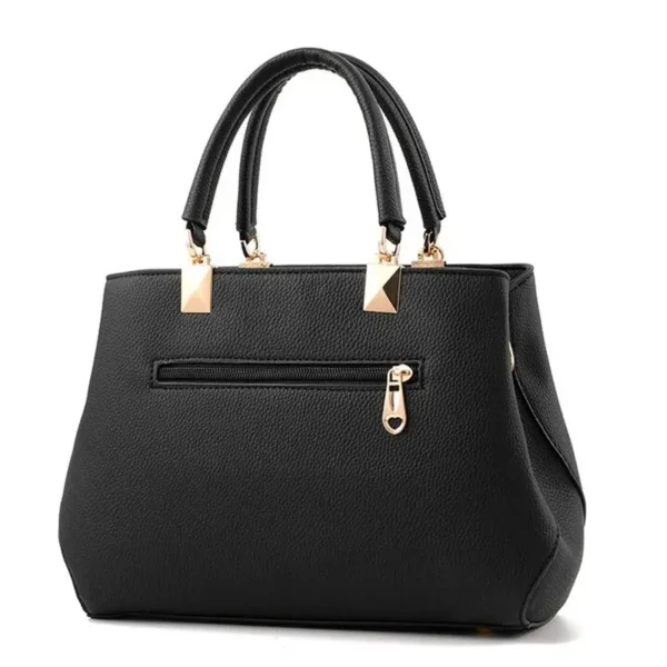 Sac à main rose élégant chic
