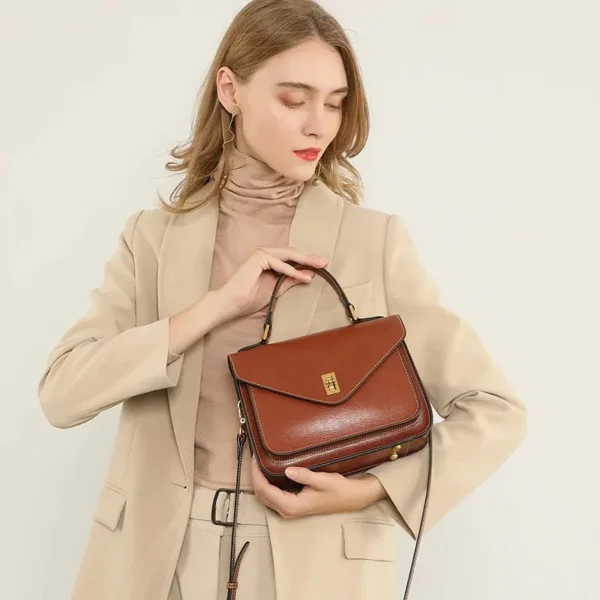 Sac à main vert rétro chic