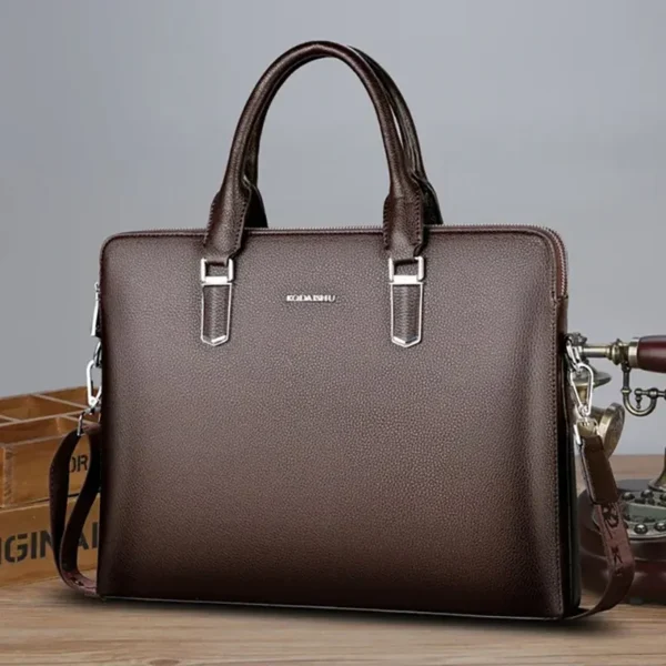 Sac à main vintage pour homme en cuir marron élégant
