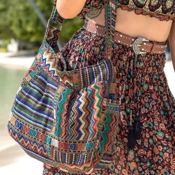 Sac à main vintage en bandoulière presentation